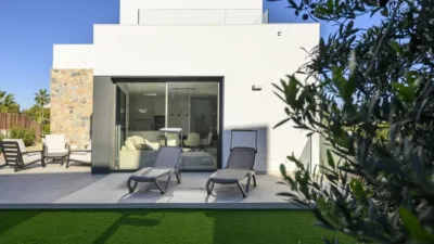 Casa – Orihuela, Residencial Enebro (Las Colinas Golf) - Vista 3
