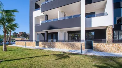 Apartment in Urbanización Perla del Mar photo 12