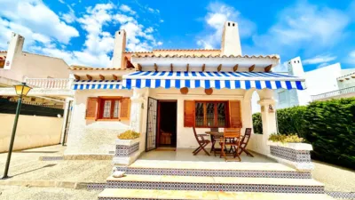 Chalet en La Zenia photo 42