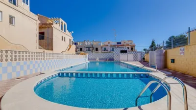 Casa – Torrevieja, Urbanización El Chaparral - Vista 2