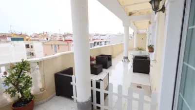 Top Floor Apartment in the Centre photo 12