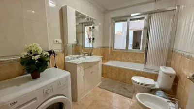 Apartment in Bus Station photo 18
