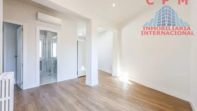 Ático en alquiler en Acacias - Imagen 3