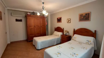 House in the Centre photo 21