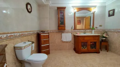 House in the Centre photo 7
