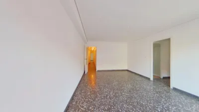 Apartment in Patraix photo 4