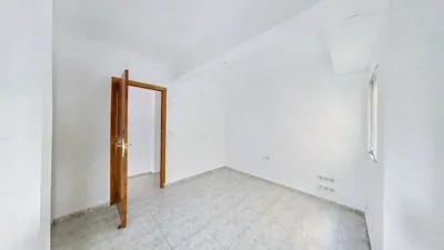 Flat in L'Amistat photo 9