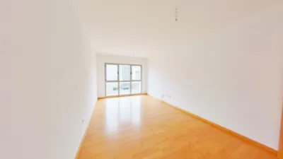 Piso en Juan de Borbón photo 2