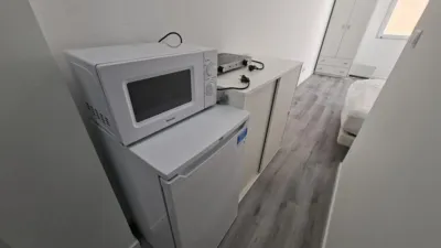 Estudio en alquiler en Calle del Manco de Lepanto - Imagen 4