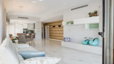 Chalet en venta en Calle Parcela R2 ,Pau-26 Orihuela Costa, Número 0, Las Filipinas-Villamartín-Canal Norte (Distrito Orihuela Costa. Orihuela) de 395.105 €