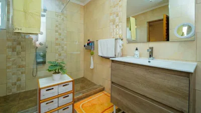 Chalet on Calle Acequia Rio photo 13