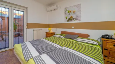 Chalet on Calle Acequia Rio photo 22