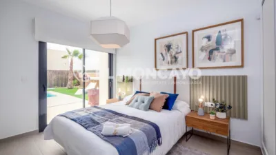 Chalet on Avenida de Algorfa photo 2