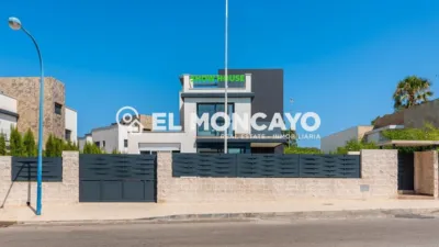 Chalet on Avenida Playa Honda photo 24