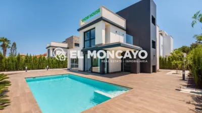 Chalet on Avenida Playa Honda photo 2