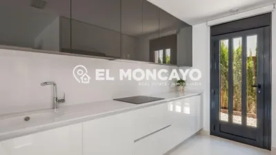 Chalet on Avenida Playa Honda photo 34