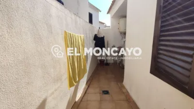 Terraced house on Avinguda de la Llibertat photo 25