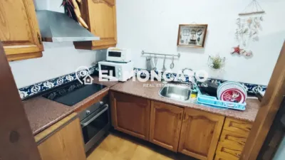 Terraced house on Avinguda de la Llibertat photo 8