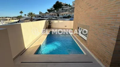 Chalet in La Marquesa photo 3