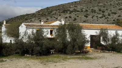 Finca rústica en Teba photo 3