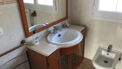 Chalet en alquiler en Arnia, Soto de La Marina (Santa Cruz de Bezana) de 1.600 €<span>/mes</span>