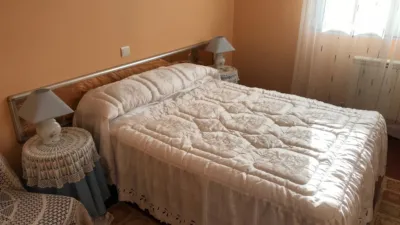 Chalet en alquiler en Arnia, Soto de La Marina (Santa Cruz de Bezana) de 1.600 €<span>/mes</span>
