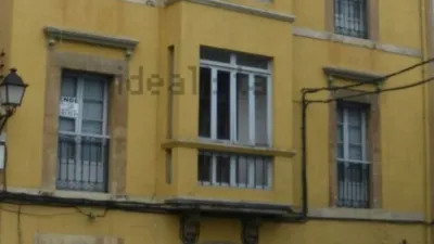 Casa – Salas, Samartín - Más
