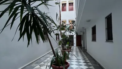 Piso en venta en La Caleta - La Viña, La Caleta-La Viña (Cádiz Capital) de 270.000 €