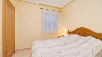 Apartment on Pedro Lorca Street photo 9