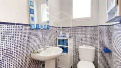 Semi-detached house on Calle de Carmen Olza Zubiri photo 11