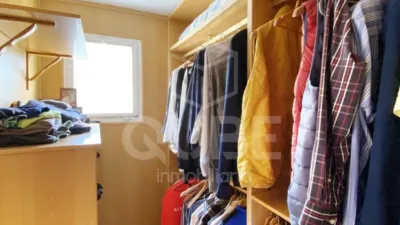 Semi-detached house on Calle de Carmen Olza Zubiri photo 25
