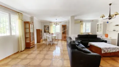 Semi-detached house on Calle de Carmen Olza Zubiri photo 5