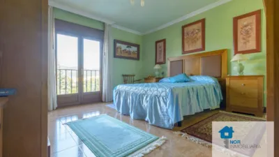 Chalet in Barrio de las Hazas photo 5