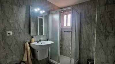 Apartment on Diego Fernández Herrera Street photo 25