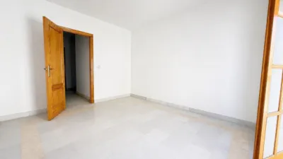 Apartment on Calle de San Antonio, 1 photo 10