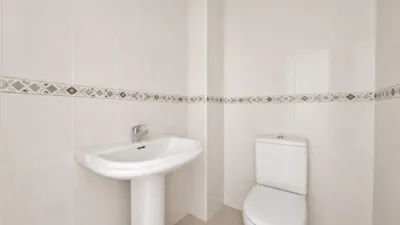 Apartment on Calle de San Antonio, 1 photo 15
