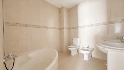 Apartment on Calle de San Antonio, 1 photo 19