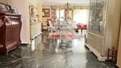 Chalet in Linares photo 3