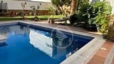 Chalet in Linares photo 9
