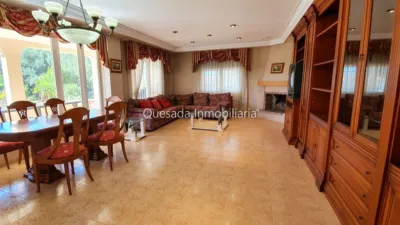 Chalet on Calle Maitino photo 3