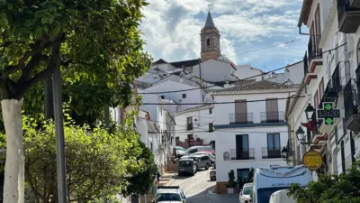 Rustic house on Andrade Navarrete Street photo 3