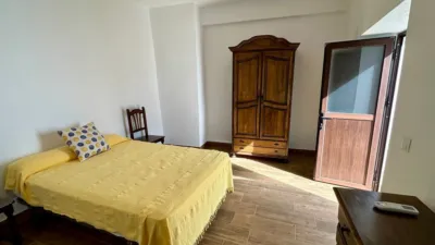 Rustic house on Andrade Navarrete Street photo 37