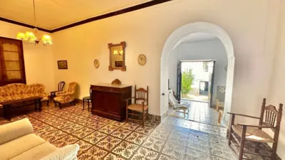 Rustic house on Andrade Navarrete Street photo 7