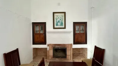Rustic house on Andrade Navarrete Street photo 10