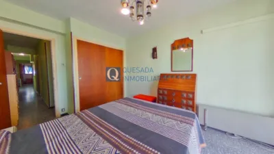 Apartment on Avenida González Vicen photo 16