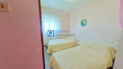 Apartment on Avenida González Vicen photo 19