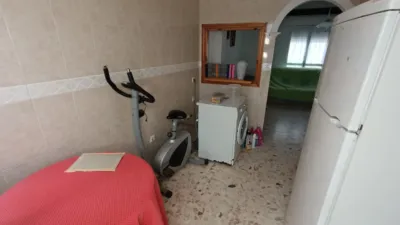 Apartment on Avda Alfonso X and Puente de San Miguel photo 6
