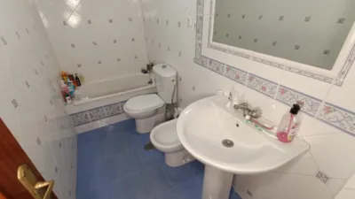 Apartment on Avda Alfonso X and Puente de San Miguel photo 9