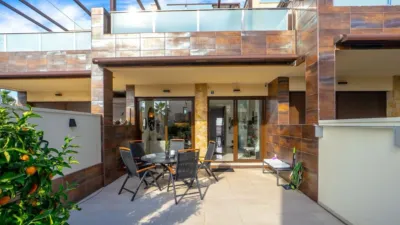 Casa adosada en venta en Avinguda de Colón, Torre de la Horadada (Pilar de la Horadada) de 429.000 €