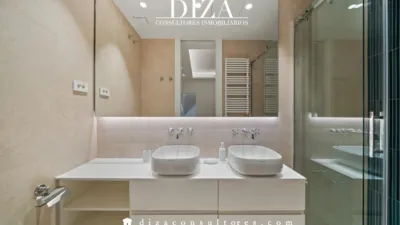 Piso en alquiler en Plaza de Santa Ana - Imagen 16